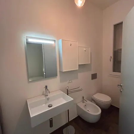 Emilia94 Apartamento